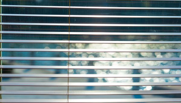 拉绳式百叶窗如何拆卸 拉绳式百叶窗帘怎么拆卸