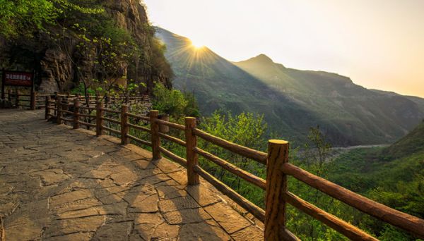 黄山四绝指的是哪四个 黄山四绝指的是哪些