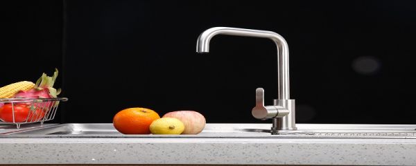 感应式水龙头安装教程  感应式水龙头怎么安装 感应水龙头安装方法