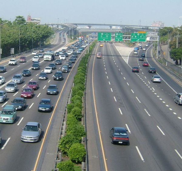 国庆节高速免费吗?