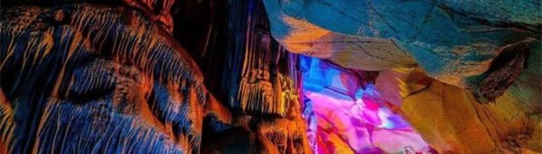 溶洞的形成原因是什么？