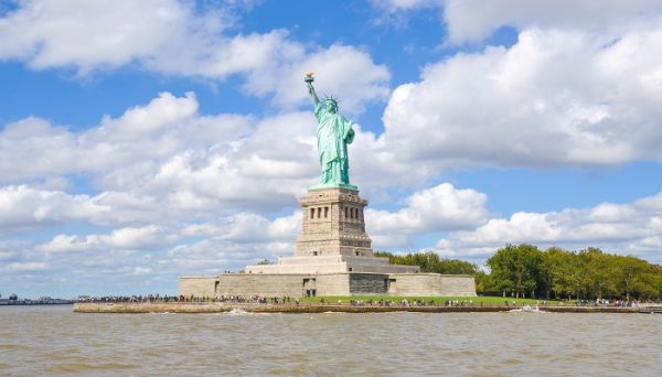 美国国旗有多少颗星星 美国国旗上有多少颗星星