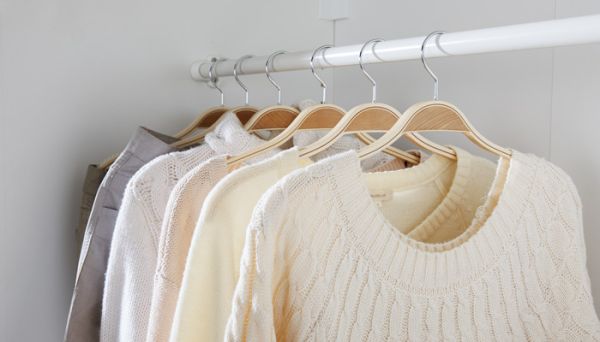 衣服上的胶水怎么洗掉 衣服上的胶水怎么洗掉小窍门