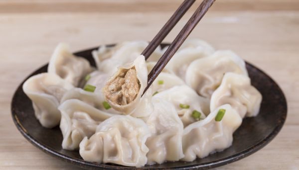 冻饺子如何煮 冻饺子如何煮不破皮