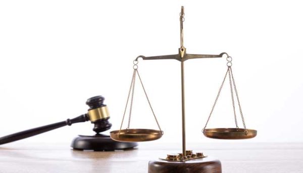 托盘天平的使用方法和注意事项 托盘天平的具体使用方法和注意事项