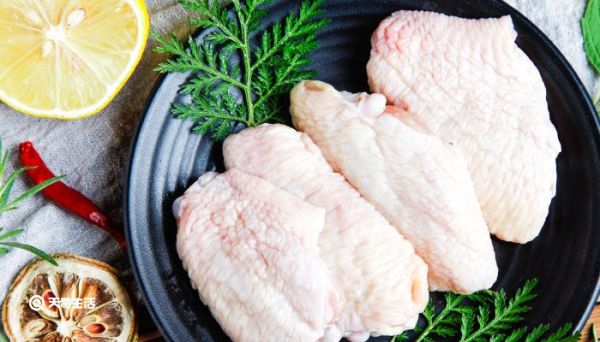 可乐鸡翅要不要焯水 可乐鸡翅需要焯水吗