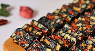 冬至后多吃这些食物,恢复皮肤弹性更有女人味