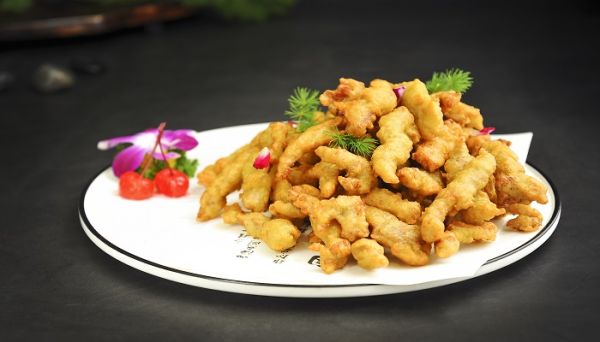 炸肉用面粉还是淀粉 炸肉用面粉淀粉比例