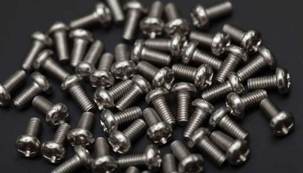 地脚螺栓安装有什么技巧 地脚螺栓的安装方法