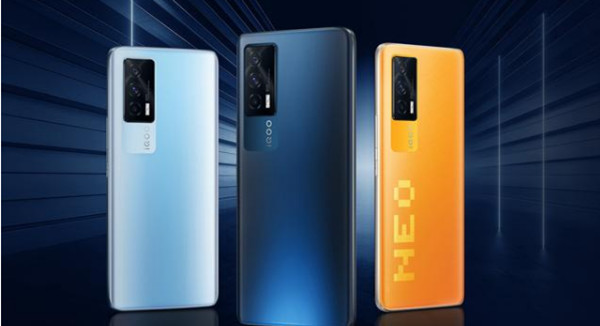 iqooneo5是金属边框吗