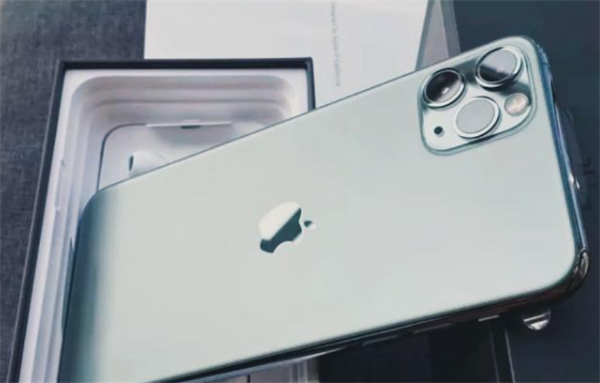 iphone11pro max屏幕刷新率