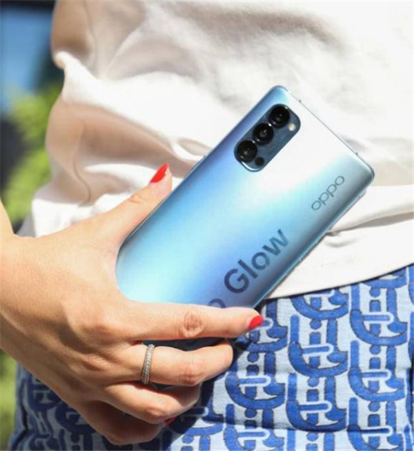 opporeno4pro有指纹解锁吗