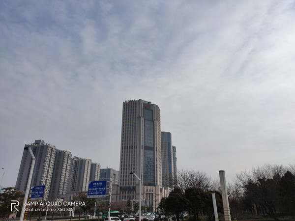 realme x50支持几倍变焦 realme x50变焦有多少倍