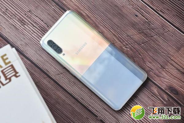 三星A90有几种颜色 三星A90哪个颜色好看