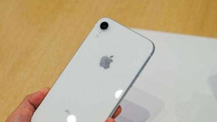iphone xr怎么贴卡?iphone xr贴卡流程详解