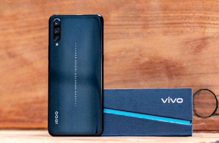 IQOO Neo手机怎么使用深度对比？深度对比的方法介绍