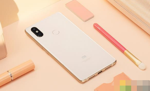 红米Note7对比小米8SE哪个好?两者性价比区别对比分析