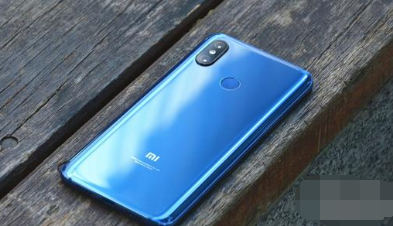 小米8对比oppok3哪个更好?性价比区别对比实用评测