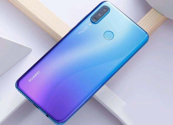 华为麦芒8对比华为nova4哪款值得入手?两者性价比区别实测介绍