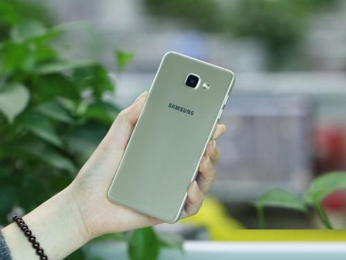 三星a70中查看运行内存具体操作步骤