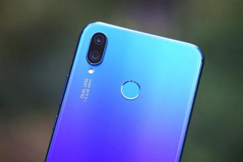 华为nova4中截图具体操作流程