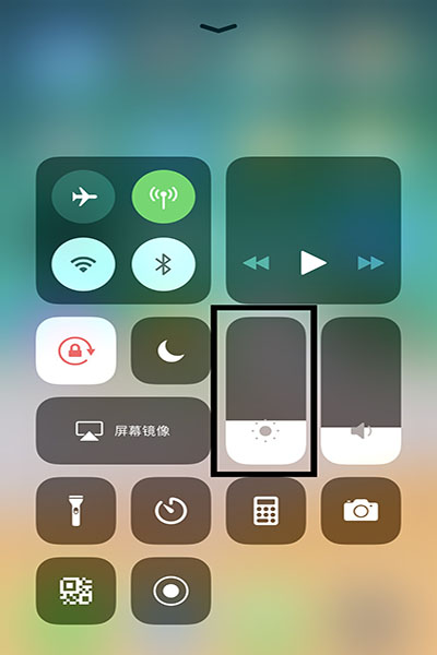 iPhone中使用夜览模式具体操作方法