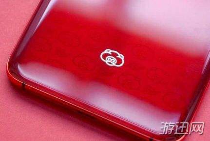 oppo r17新年版和r17哪个好?手机性能配置参数对比评测