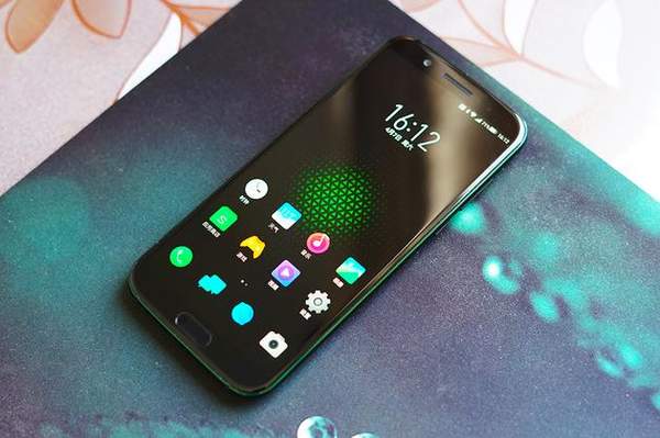 黑鲨手机怎么样好用吗_黑鲨手机性能分析