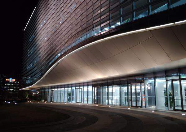 黑鲨手机摄像头怎么样_没有手机孔音效怎么样啊