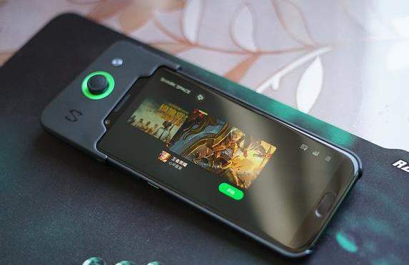 黑鲨游戏手机有没有实体按键_游戏体验怎么样