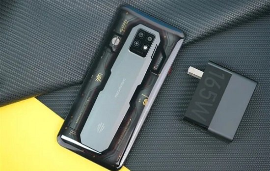 红魔7pro值得买吗