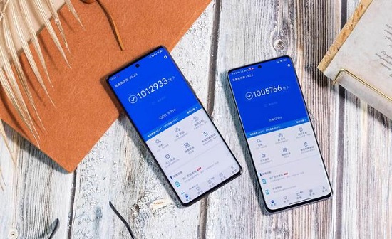 iqoo9pro和小米12pro对比