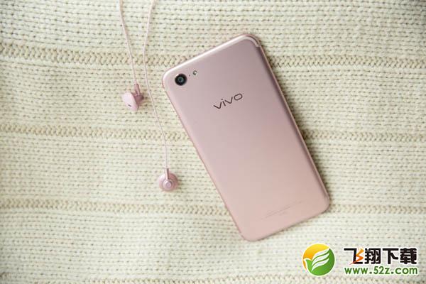 荣耀10和vivo Y79哪个好_荣耀10和vivo Y79评测对比荣耀10和vivo Y79哪个好_荣耀10和vivo Y79评测对比
