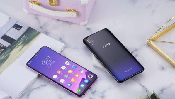 vivoy97和荣耀play哪个好？实用评测全面对比