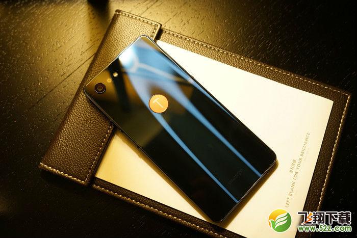 坚果Pro2s和华为p20Pro哪个好_坚果Pro2s和华为p20Pro评测对比坚果Pro2s和华为p20Pro哪个好_坚果Pro2s和华为p20Pro评测对比