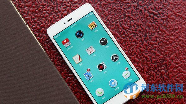 坚果手机sim卡槽如何打开? 坚果手机插卡方法教程