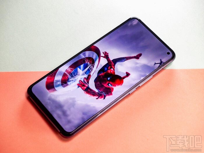 vivox30pro使用的是升降摄像头吗?