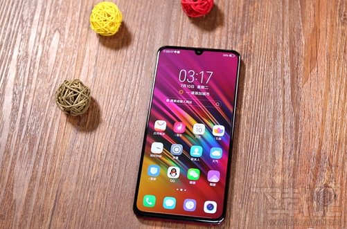 oppor17和vivox23有什么区别，哪个好？