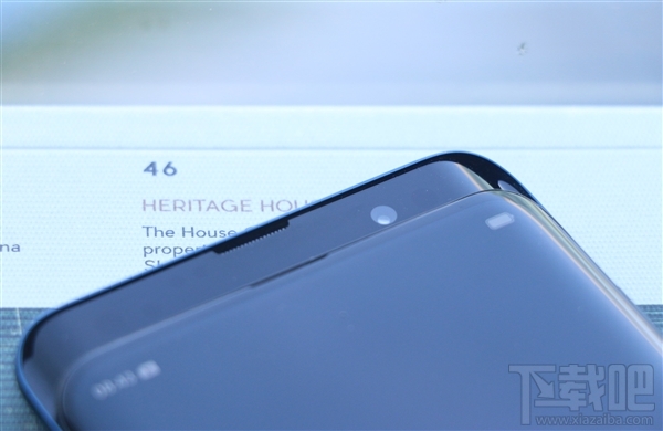 OPPO FindX好不好看，FindX和iPhoneX外观对比