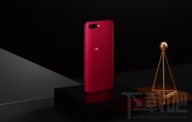 OPPO R11s新年版配置怎么样?值得买吗?