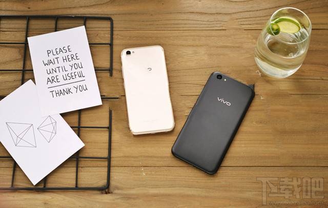 vivo X9s和X9sPlus有什么区别？vivo x9s和X9s Plus买哪个好？