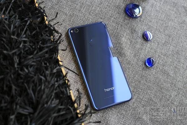 7月千元机哪个比较好？2017年7月千元手机推荐