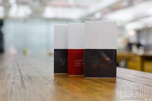 锤子坚果Pro怎么样?坚果Pro开箱体验