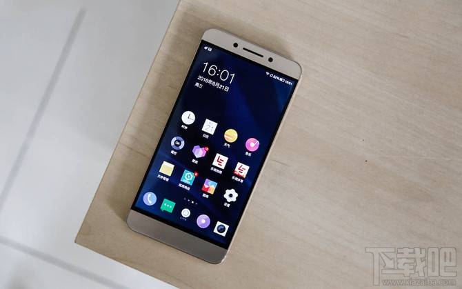 ZUK Z2和乐Pro3哪个好？乐视Pro3和ZUK Z2区别对比评测