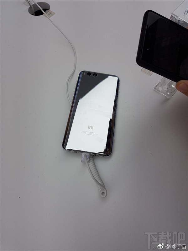 小米6亮银版和普通版有什么区别?小米6亮银版图鉴