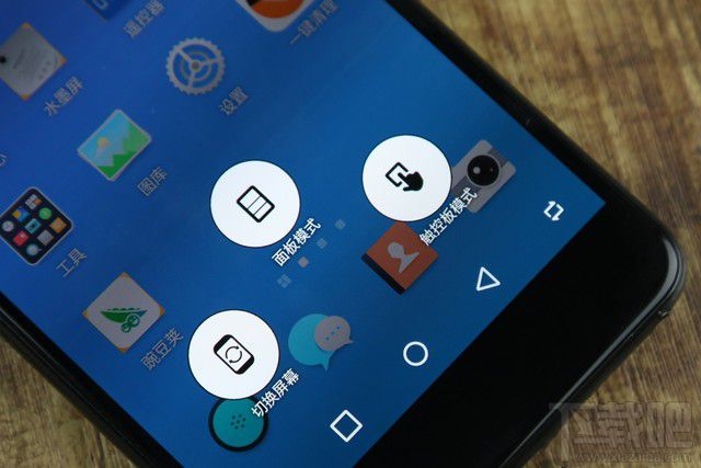 海信A2有哪些功能？海信双屏手机A2上手评测