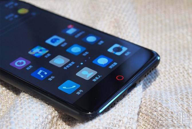 努比亚Z17mini值得买吗?努比亚Z17mini优缺点介绍