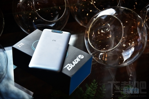 中兴V8怎么样?中兴BladeV8手机可以吗?