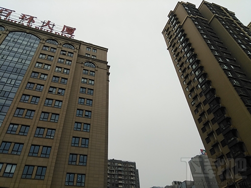 中兴V8怎么样?中兴BladeV8手机可以吗?