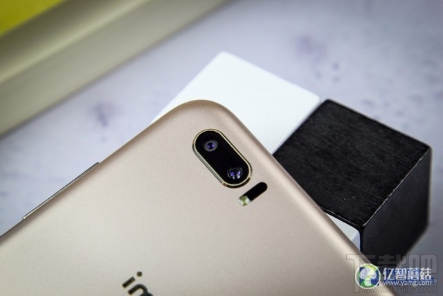 imoo C1手机好用吗